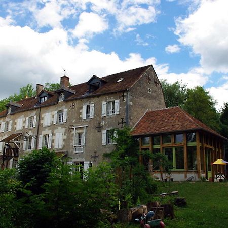Maison D'Hotes Moulin Du Bas Pese مو بري شانبورْ المظهر الخارجي الصورة