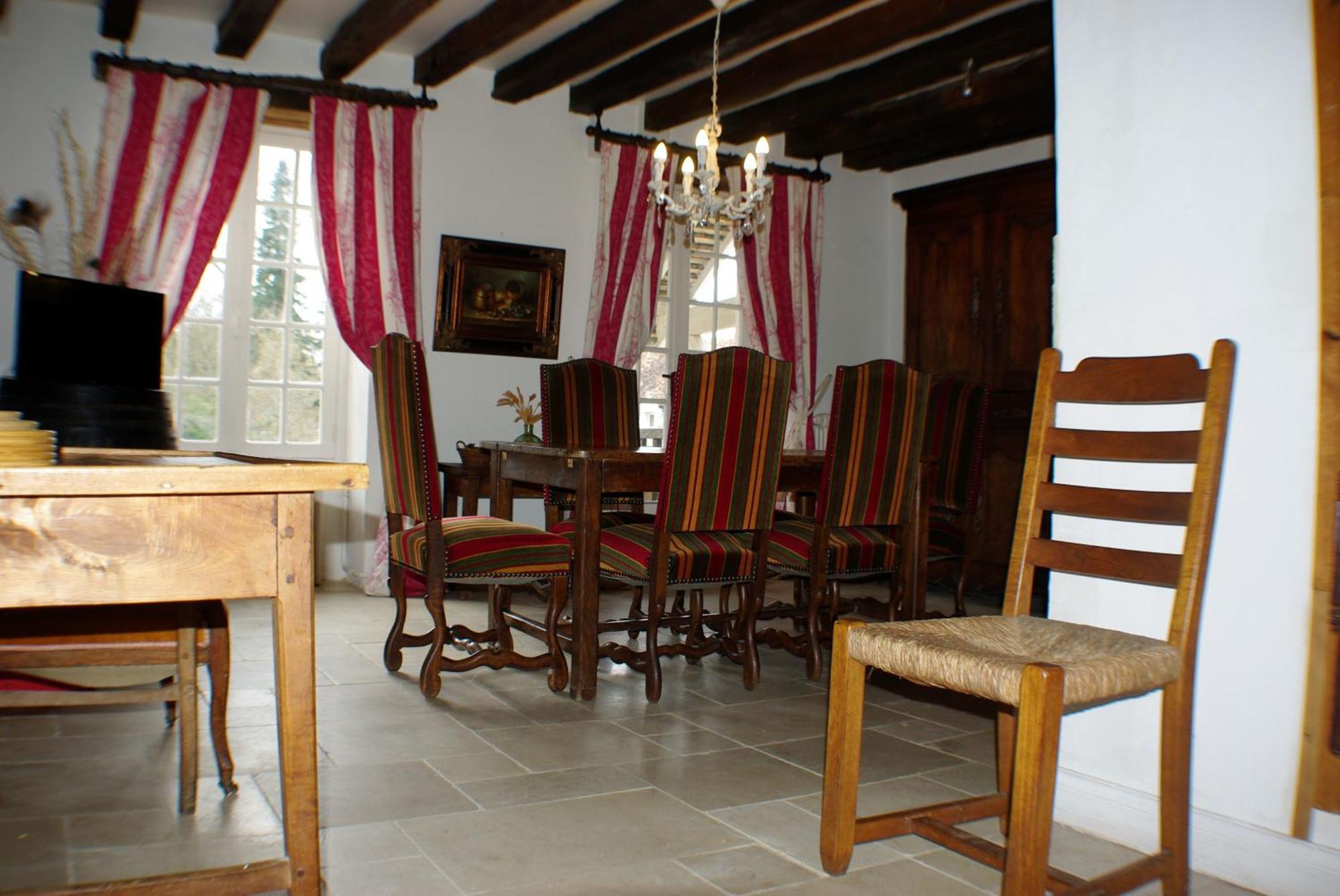 Maison D'Hotes Moulin Du Bas Pese مو بري شانبورْ الغرفة الصورة